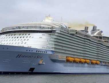 Harmony of the Seas: Το μεγαλύτερο κρουαζιερόπλοιο στον κόσμο (φωτό, βίντεο)